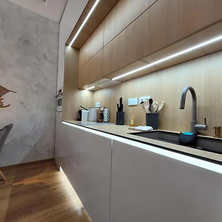 - One Jasna アパート デマノブスカ・ドリーナ