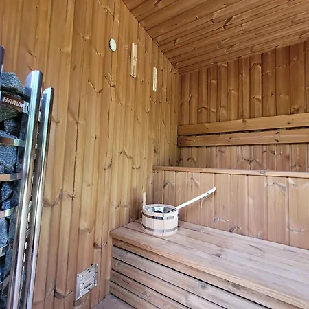 1 & Wellness - Jasna Center Apartment Demanovska Dolina